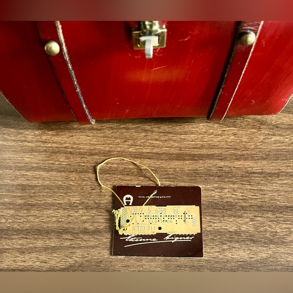 Vintage Etienne Aigner ‘Antic Red’ Leather Turnlock Satchel with Original Tags - Picture 13 of 13